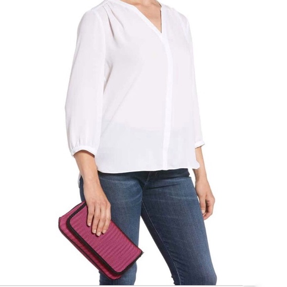 Steve Madden Mesh Clutch Convertible Shoulder Bag - Picture 3 of 5